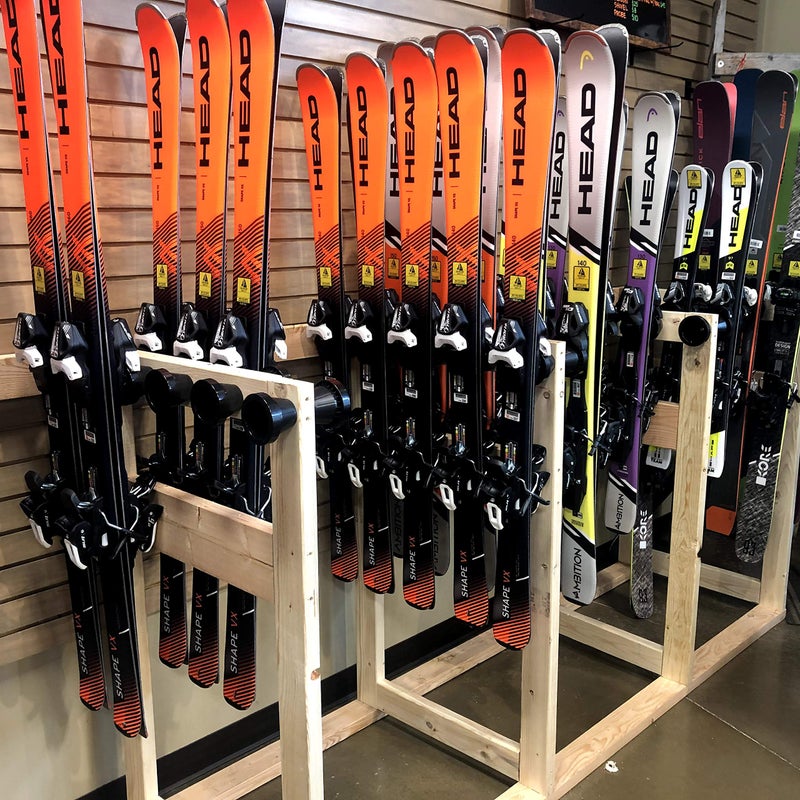 Totti Button Ski Hanger Button Ski Hanger 5-Pack, 5 Individual Fixtures To Safely Store 5 Pairs Of Alpine Skis Of Any Shape Or Size (Rockers, Carvers, Racers, Kids) To Make A Wall Or Floor Ski Storage Rack - Image 4