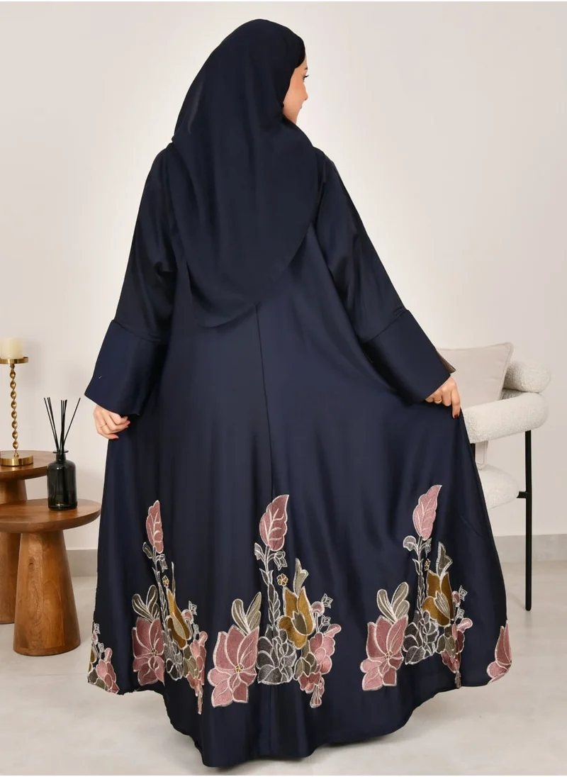 HAWRAA ABAYA Navy blue wrap abaya with embroidery at the bottom of the abaya