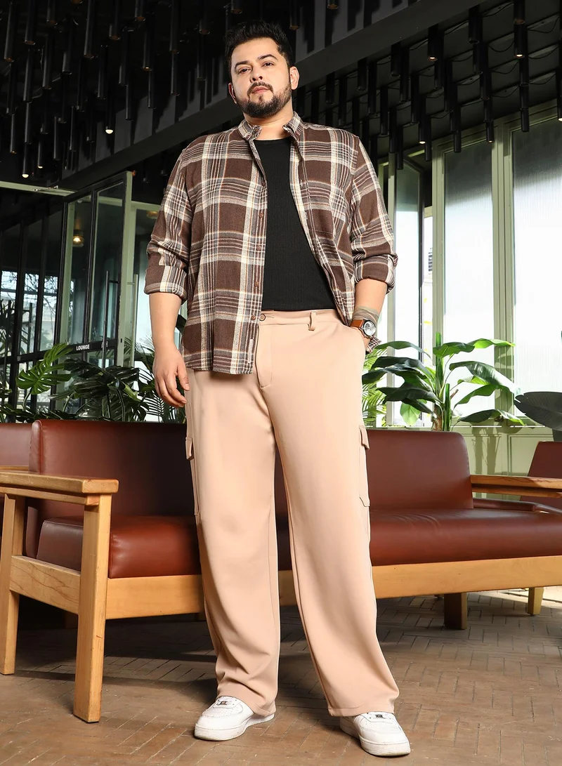 Instafab Plus Men's Fawn Beige Relaxed-Utility Tailored Trousers بنطال كارغو | مقاسات كبيرة | تصميم عملي | ملابس يومية | جيوب متعددة