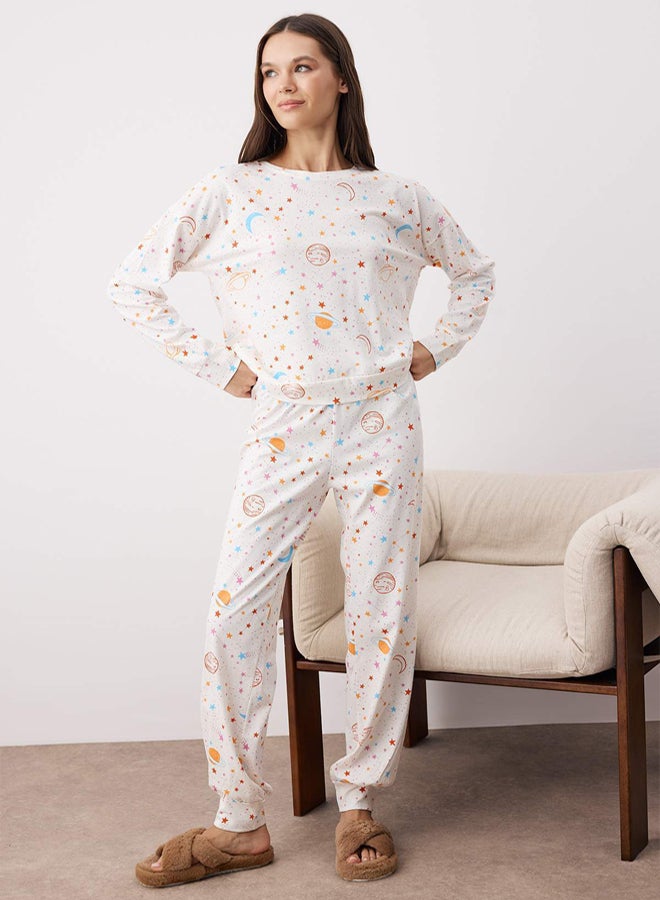 trendyol Ecru 100% Cotton Galaxy Patterned Knitted Pajama Set - Image 1