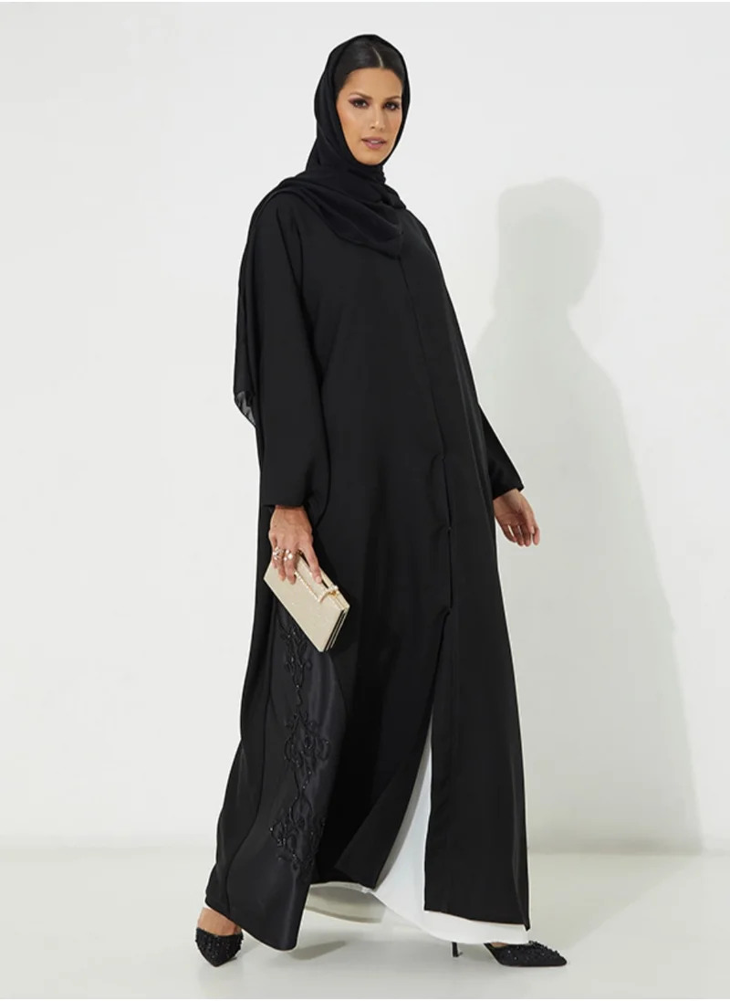 Rosette Abaya Crown Queen