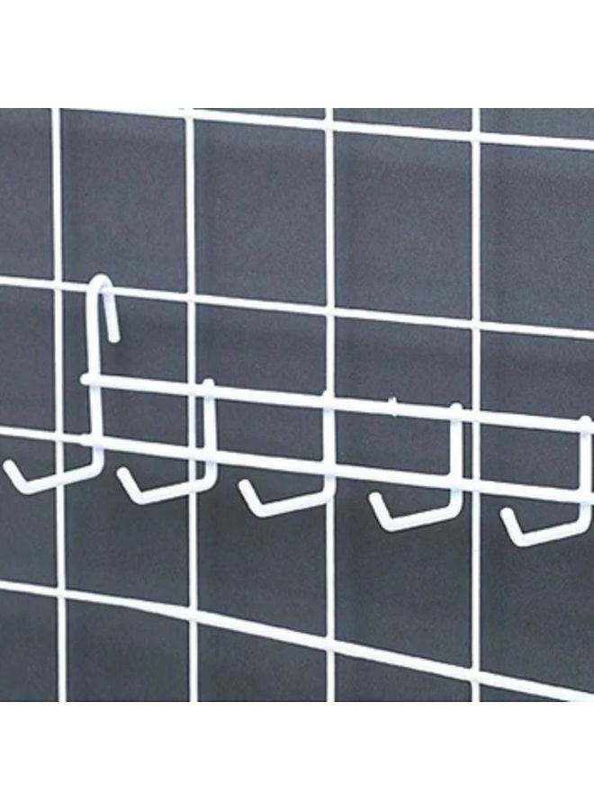 رفرف تخزين معدني معلق أبيض بـ 6 خطاطيف لتنظيم أدوات المطبخ - Image 1