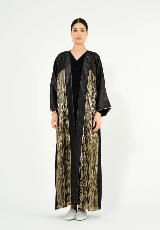 Thouq Beautiful Symmetrical Shiny Jalabiya with V-Neckline With kimono Sleeves