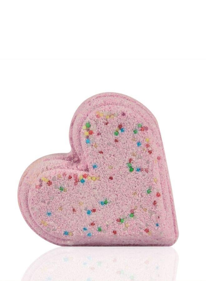 الصابون والأصدقاء صابون وأصدقاء - قنبلة حمام فوارة برائحة الكرز الحلوة - 110 غرام - قنبلة حمام فوارة على شكل قلب - Image 1
