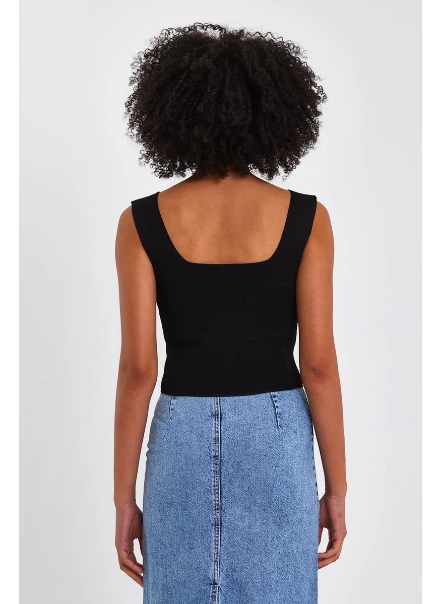 الكسندر جاردي Square Neck Crop Undershirt (A90779-S)