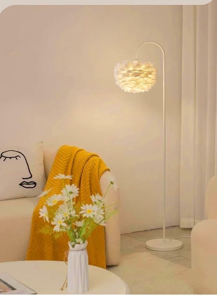 Premium Feather Lampshade Floor Lamp - Cream-Colored Metal Body, 1550mm Height, E27 Socket with Foot Switch, 3-Level Color Temperature Adjustable Remote Control Standing Lamp, Modern Minimalist Style, Suitable for Living Room, Bedroom, Study, and Hotel, 10-20m² Coverage  - Image 5