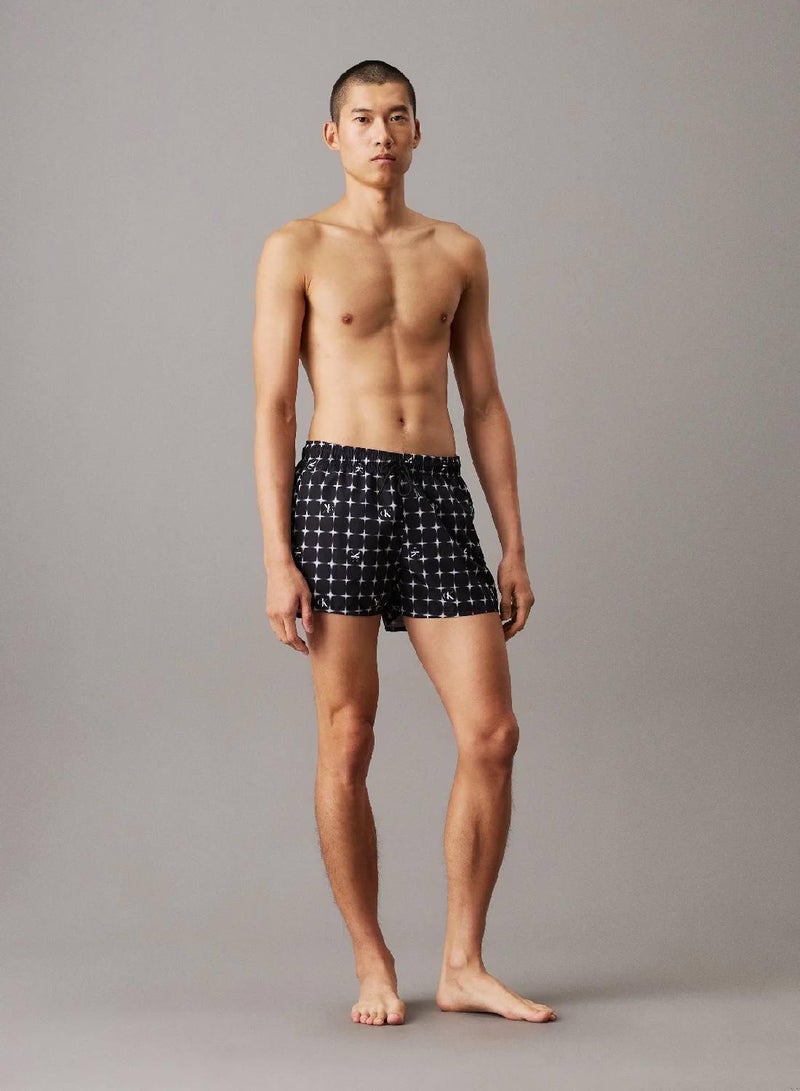 كالفن كلاين جينز شورت سباحة قصير برباط وشعار سي كيه - Image 4