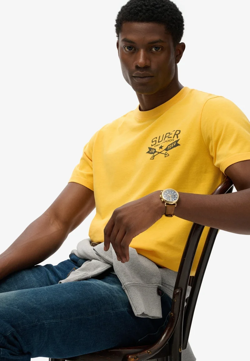 Superdry Lo-Fi Outdoors Chest T-Shirt