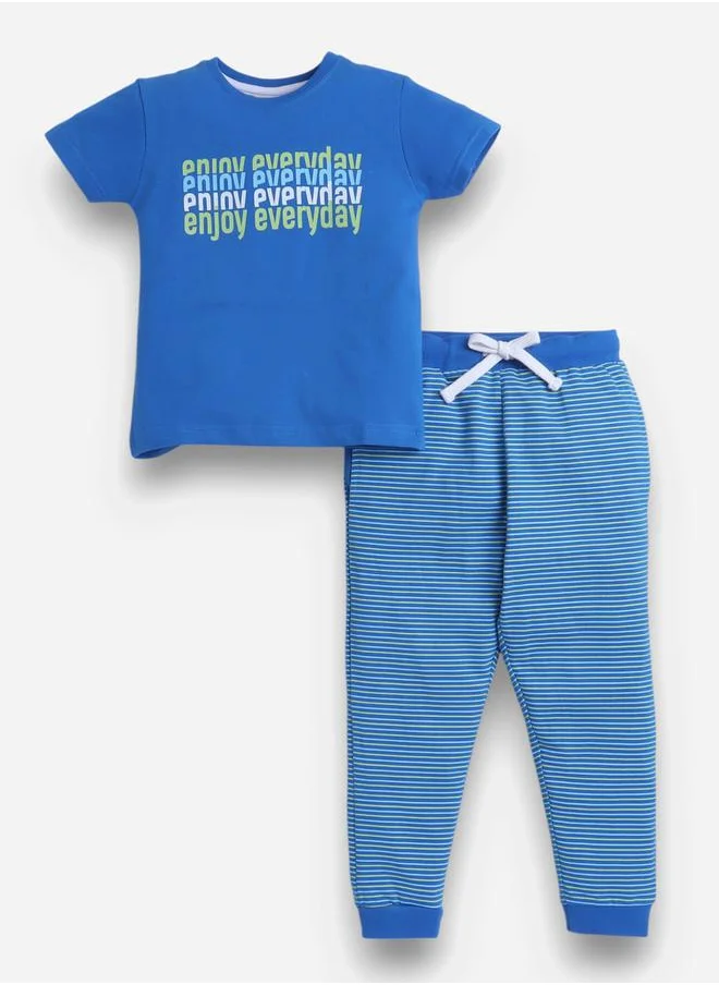 فكتور اند جين Graphic Print T-Shirt and Striped Pyjama Set