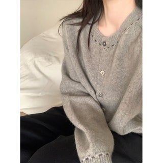 Gray follow the store for priority