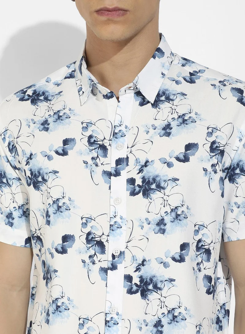 Campus Sutra Men's Blue & White Botanical Strokes Shirt