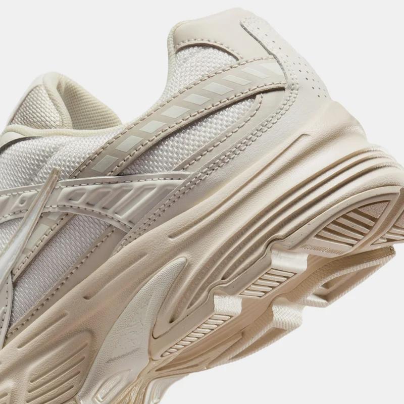 Nike Women's Initiator Shoes