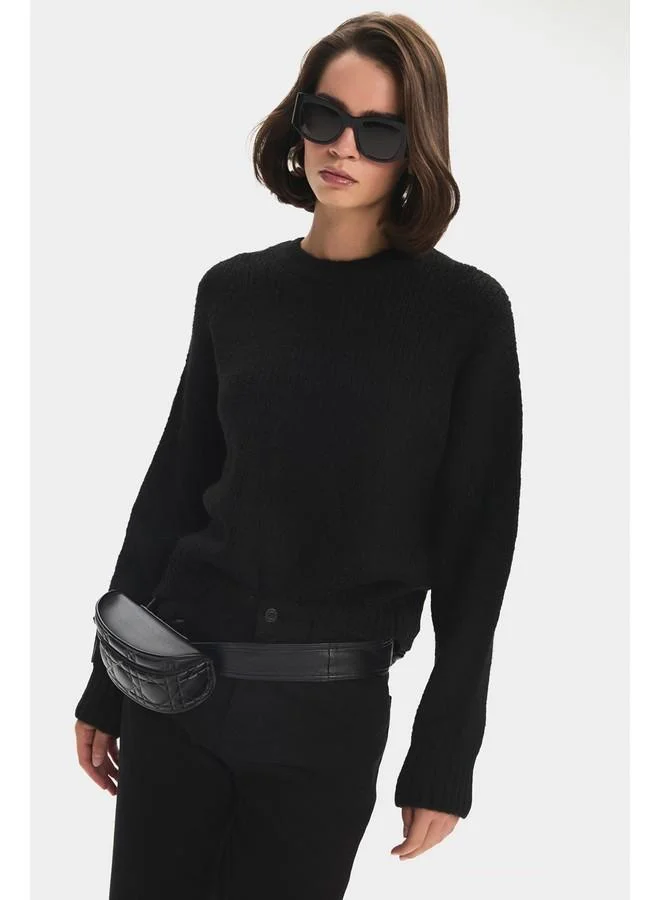 جون June Women Wide Fit Soft Texture Basic Knitwear Sweater Black