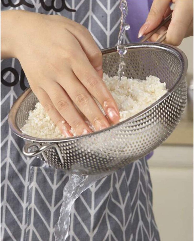 Alark Colander Stainless Steel Strainer Basket with Handle Kitchen Food Drainer for Pasta Spaghetti Wash Rice Drain Veggies Fruits and MicroPerforated Mesh Noodle Salad SS Round Colander - Image 4