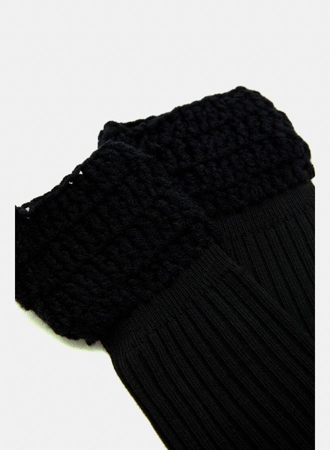 FOREVER 21 Crochet-Trim Crew Socks  - Image 3