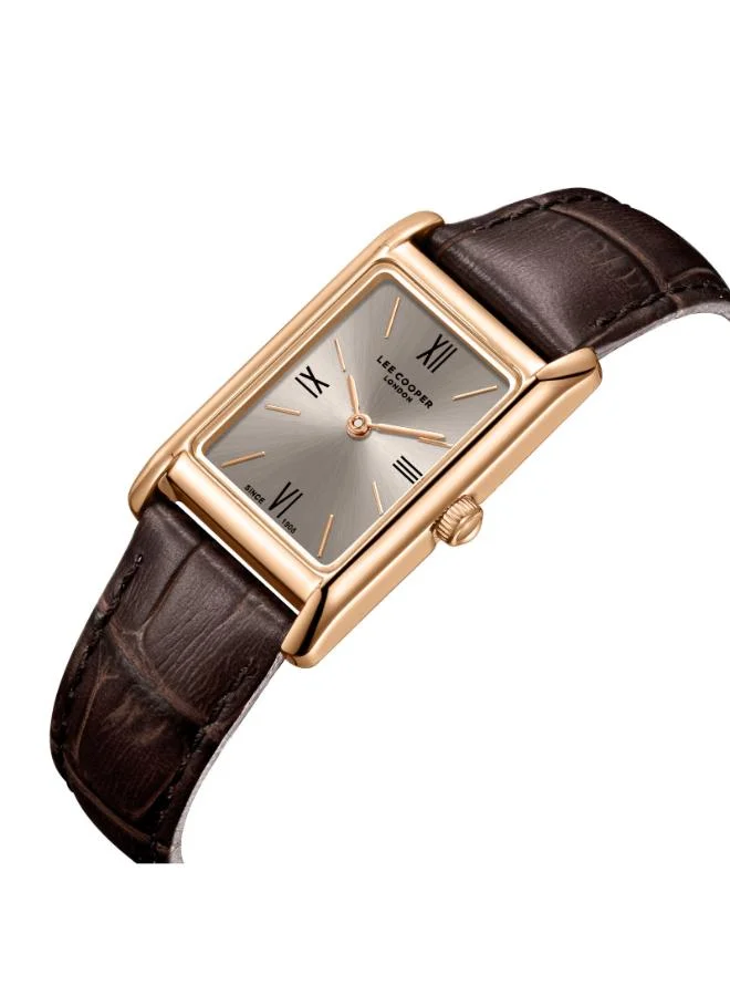 Lee Cooper Women's Leather Analog Watch LC08301.462 - 39X51 mm