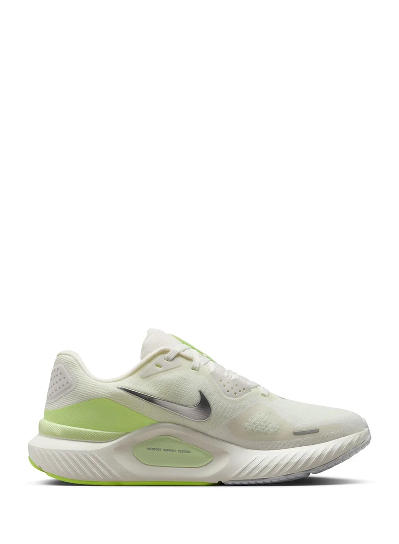 Nike Structure 26