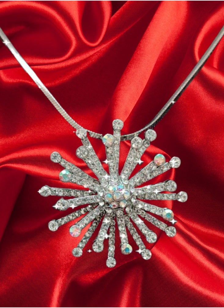 Dar - Flower Shape Pendant Necklace For Women - Platinum Plated, High Quality - Image 1