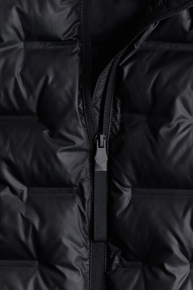 H&M  Sports gilet in ThermoMove™ for Women | Best Price UAE