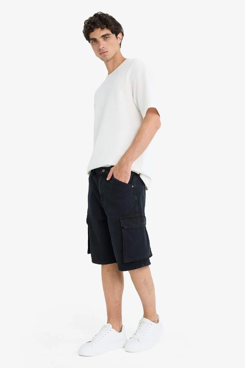 ديفاكتو Cotton Cargo Fit Denim Bermuda Jorts