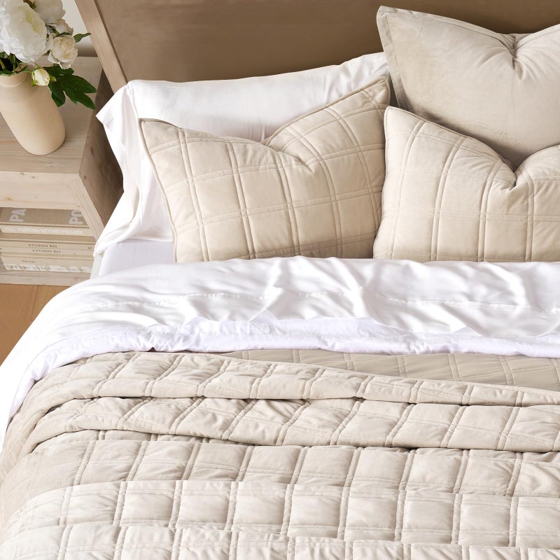 EVERGRACE 3 Pieces Luxurious Velvet Quilt King Size, Ultra Soft Bedspread Coverlet Set, Double Box Stitch Lightweight Velvet Comforter for All Season with 2 Shams, Beige, 108"x96" - Image 2
