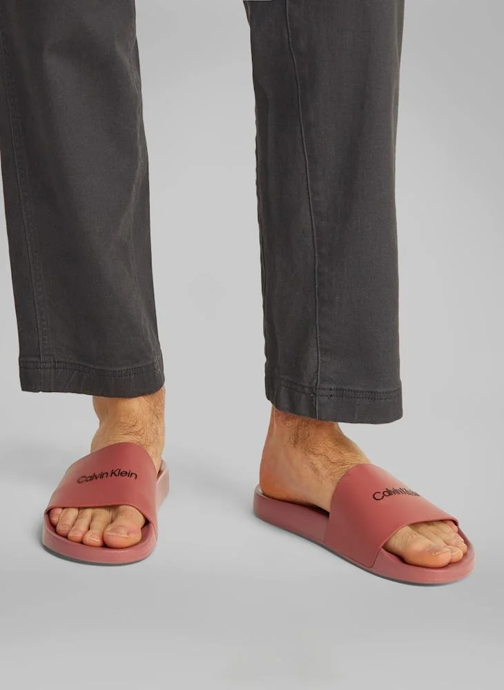 كالفن كلاين Pool Slides