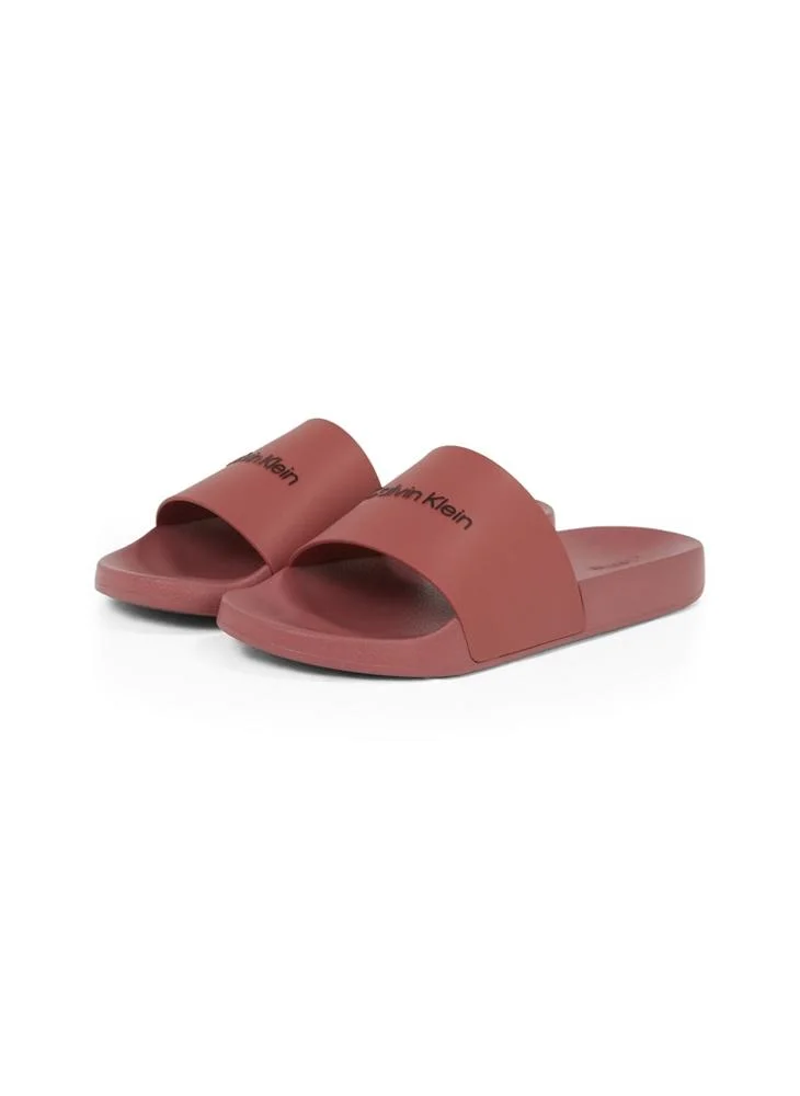 كالفن كلاين Pool Slides