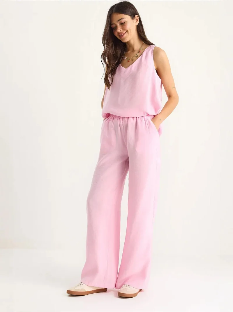 بيانكو لوتشي طقم قطن بلوزة وبنطلون بياقة على شكل حرف