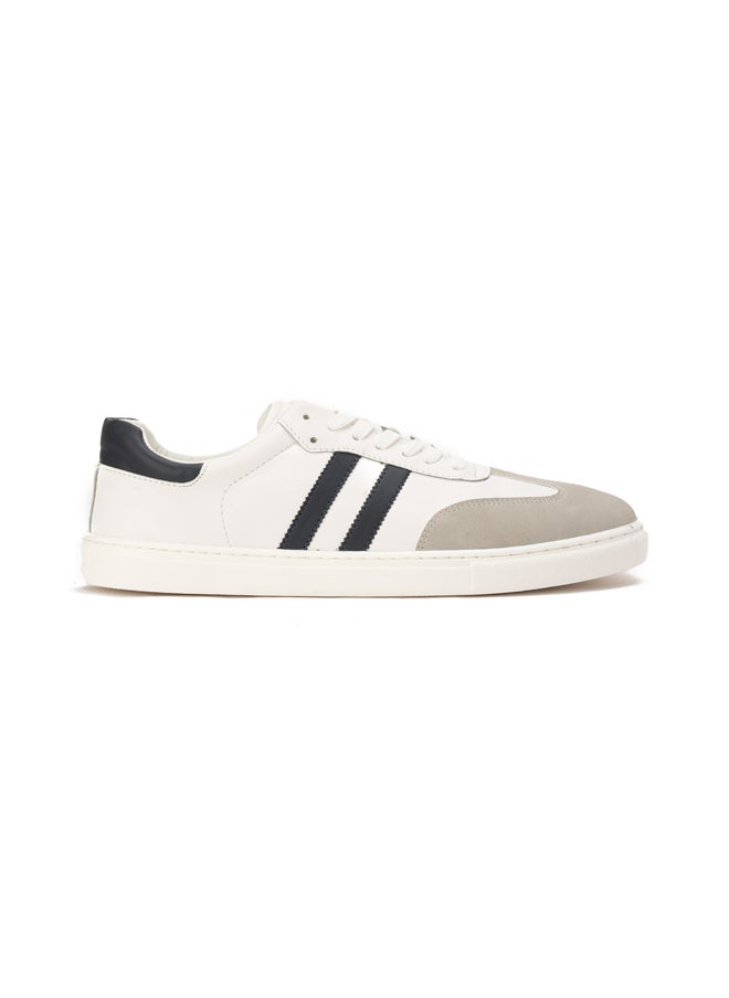GRINTA Men Sneakers  - Image 2