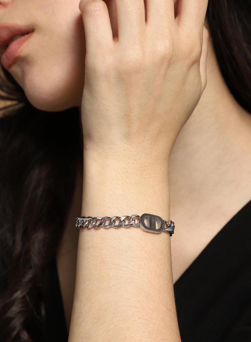 SOHI Women The Curved-Link Chain Bracelet | Metallic  Colour | One-Size | Metallic Alloy Material | Lobster Clasp Closure | Bracelet For Casual & Evening Wear - Image 3
