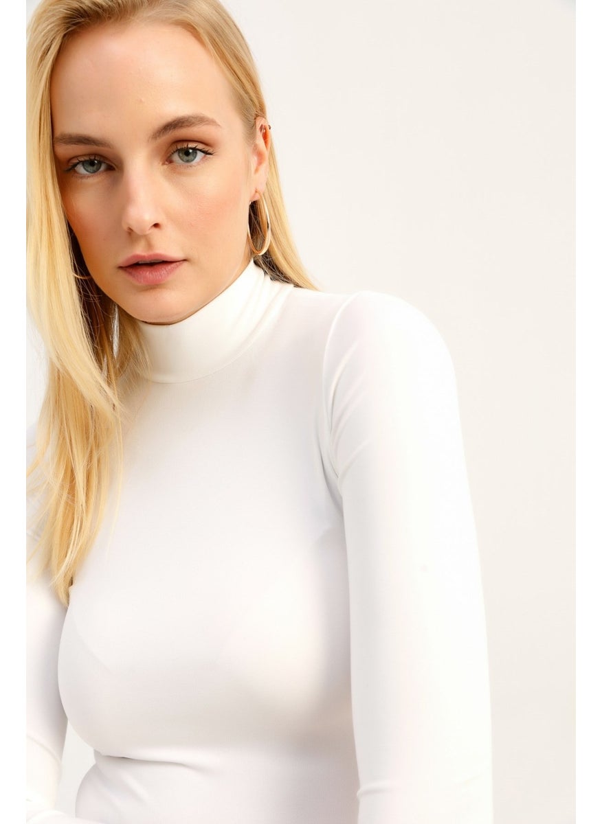 Turtleneck Bodysuit Ecru - pzsku/Z6CF8436B4B2108621F3CZ/45/_/1730722747/d30be1de-5031-4536-a003-a8ca1cd3fa6b