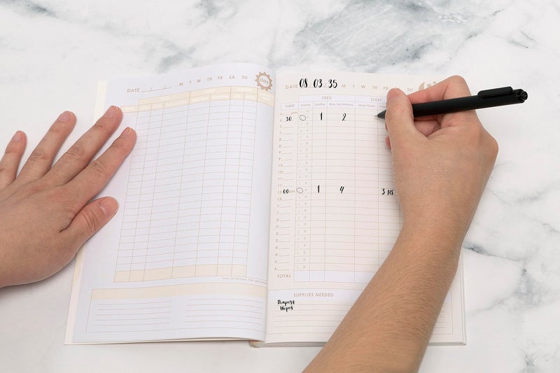 Pearhead Baby Daily Log Book, Fill in Pages, Track Your Newborn Baby’s Schedule, Daily Tracker for New Parents, Keepsakes for New Moms - Image 2