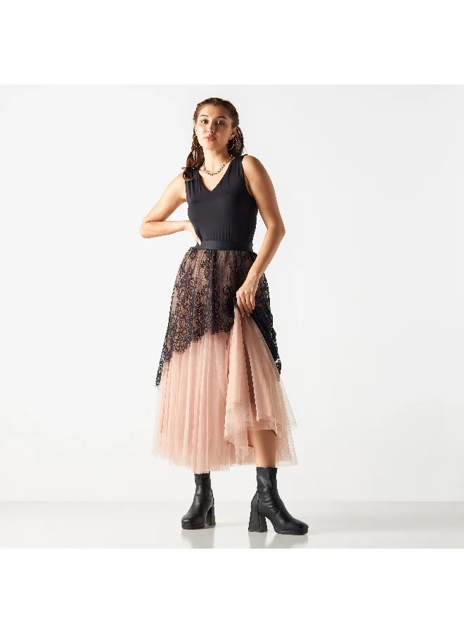 2Xtremz 2Xtremz Mesh Midi A-line Skirt with Lace Overlay and Elasticised Waistband