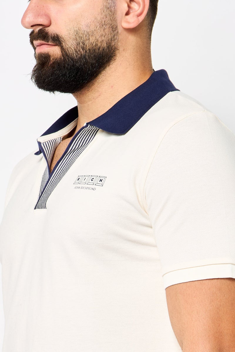 JOHN RICHMOND Men Regular Fit Brand Logo Short Sleeves Polo Shirt, Cream - Image 3
