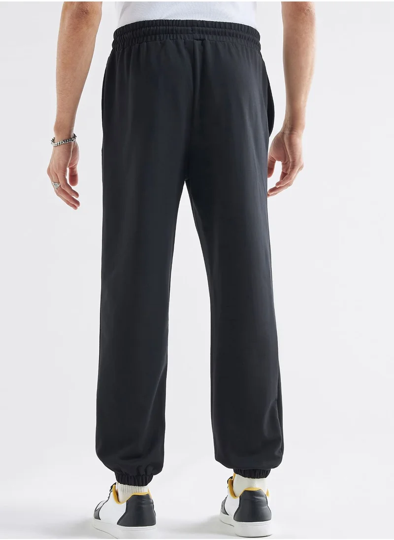 FAV Sweatpants