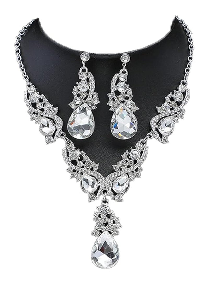 White Crystal Necklace Pendant, Charming Women'S Jewelry Set, Elegant And Light Luxury Clothing Matching - Image 2