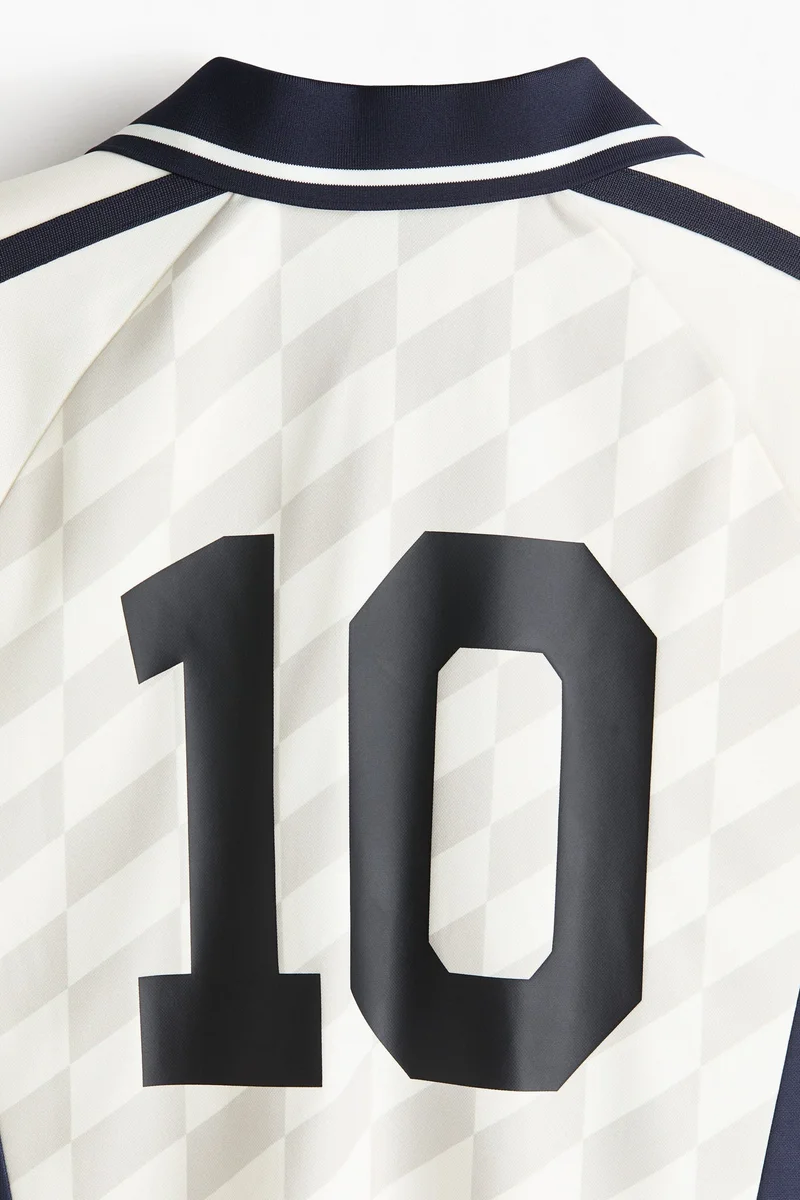 H&M  Loose Fit Printed football shirt for Men | Best Price UAE