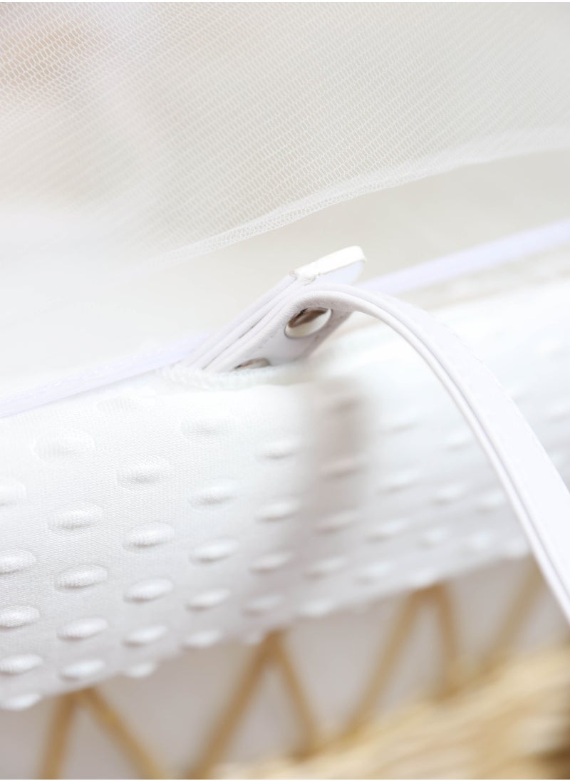 FUN MOMENT - Moses Basket Cot White Color with Rocking Stand - Image 1