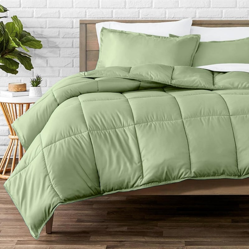 OSBED Lightweight & Soft Down Alternative Bed Comforter - Reversible Cooling Duvet Insert (Sage Green, 220 x 240cm) - Image 1