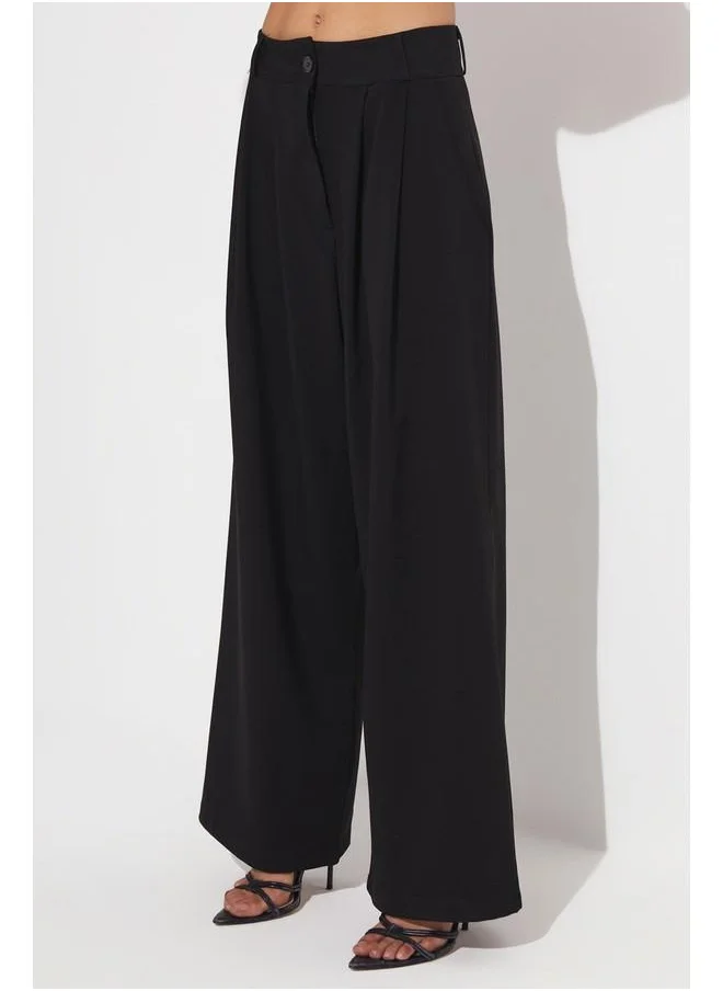 JUNE June Pleated Loose Cut Trouser Black