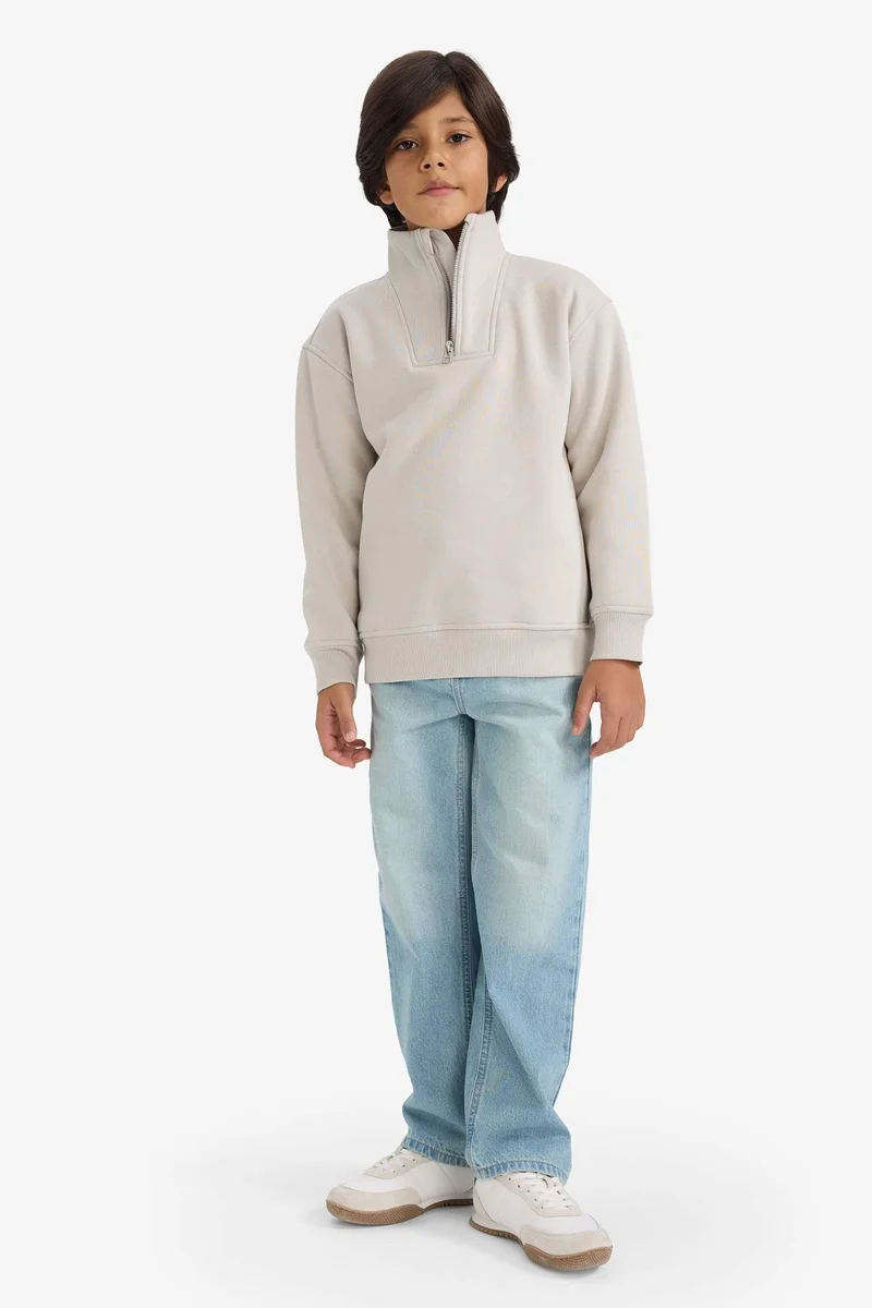 ديفاكتو New Regular Fit Sweatshirt