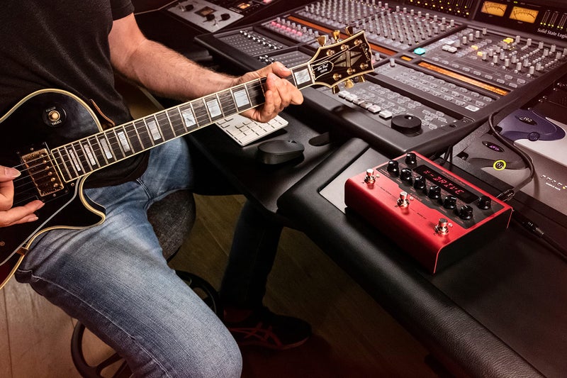 IK Multimedia AmpliTube X-DRIVE Distortion pedal, All-time distortion, overdrive, fuzz, compressor and more with onboard cabinet emulation - Image 5