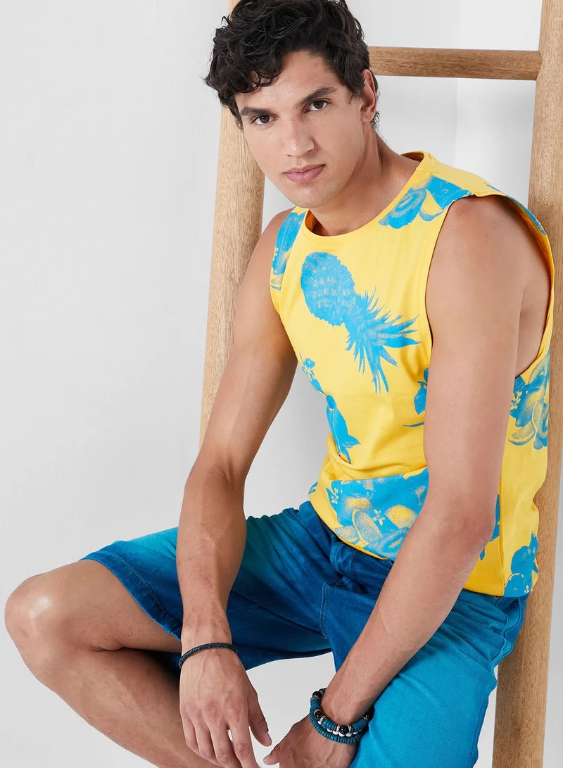 Koovs Koovs Resort Print Vest
