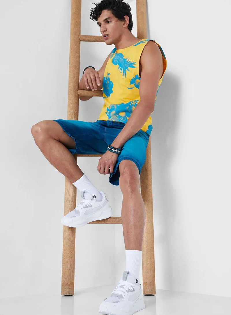 Koovs Koovs Resort Print Vest