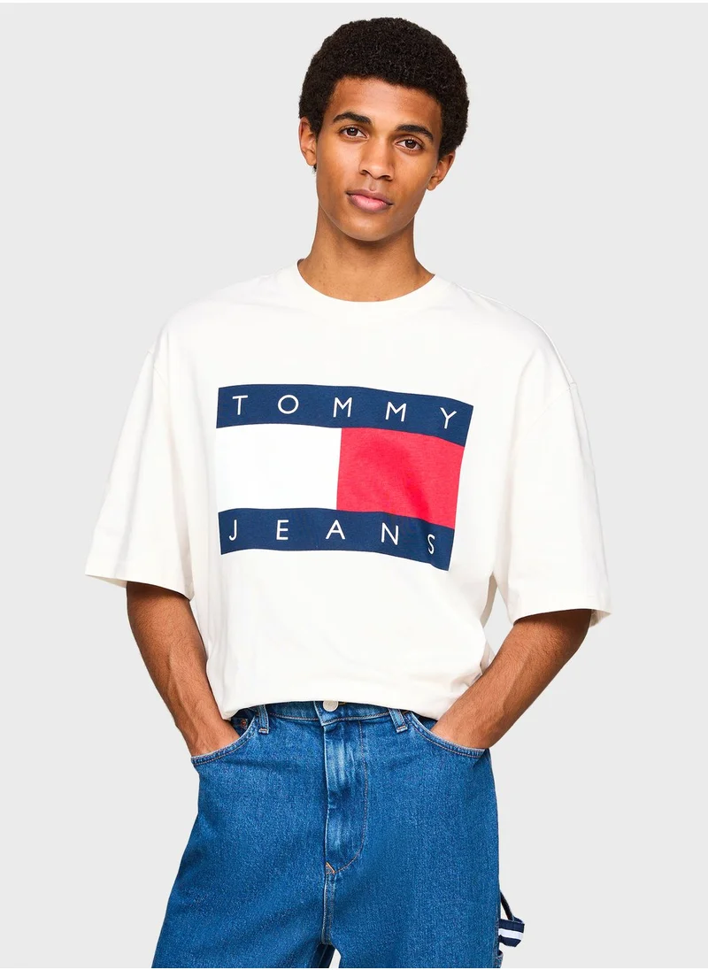 TOMMY JEANS Big Flag Crew Neck T-Shirt