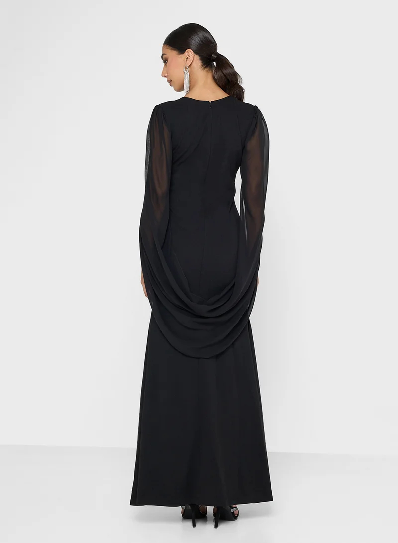 جولدن ابل Split Sleeves Maxi Dress