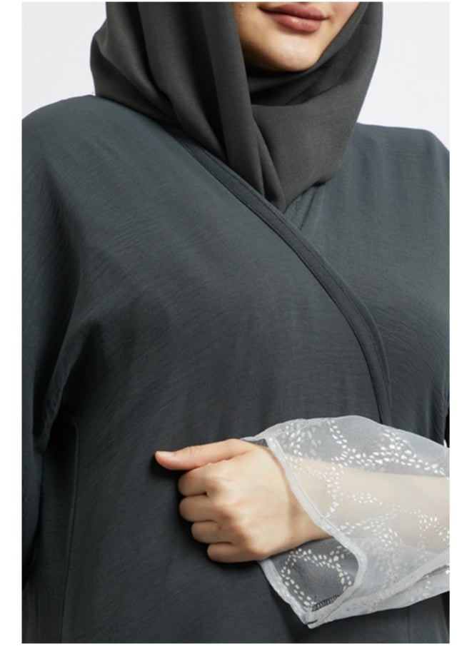 Evva Luxury Saudi Abaya for Women – Elegant Open Front Modest Wear in Premium Fabric – Ideal for Ramadan, Eid, and Everyday Elegance  - Image 3