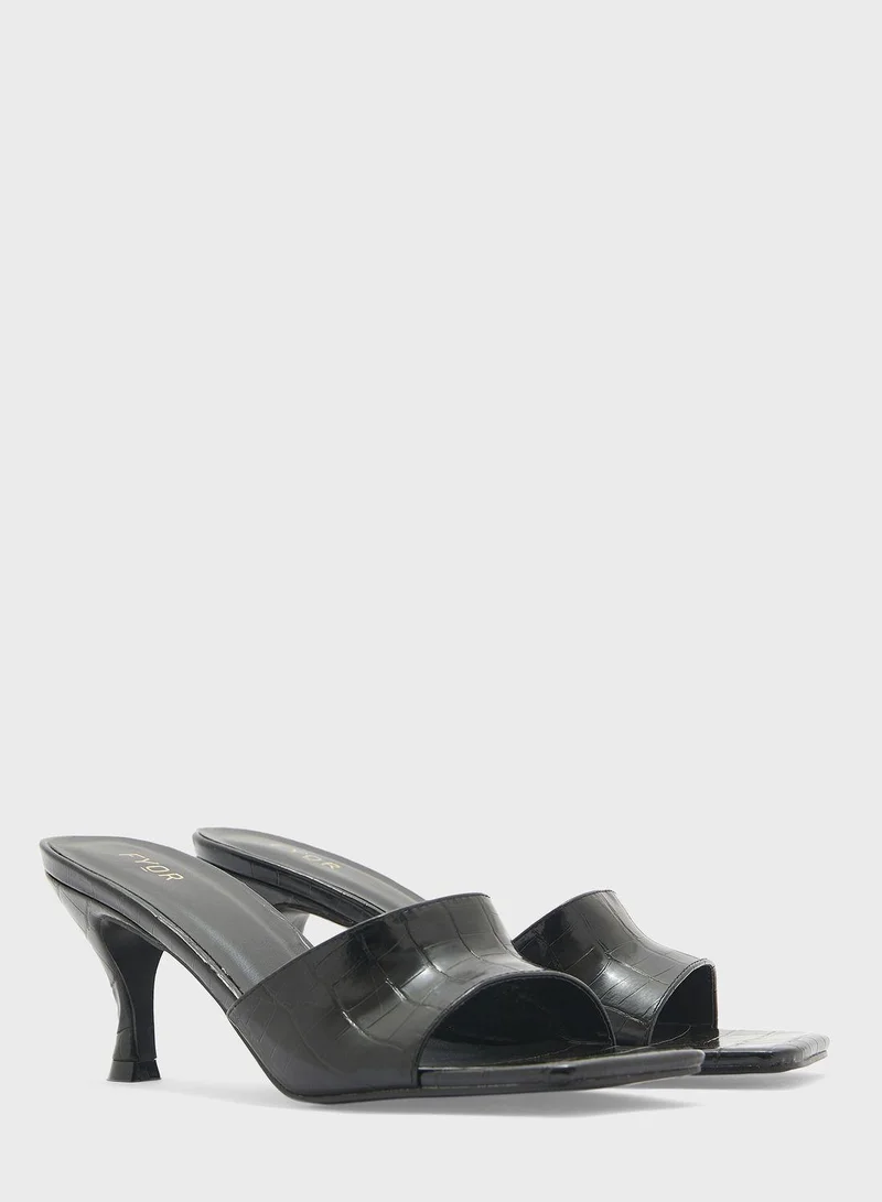FYOR One Strap Low Heel Sandals