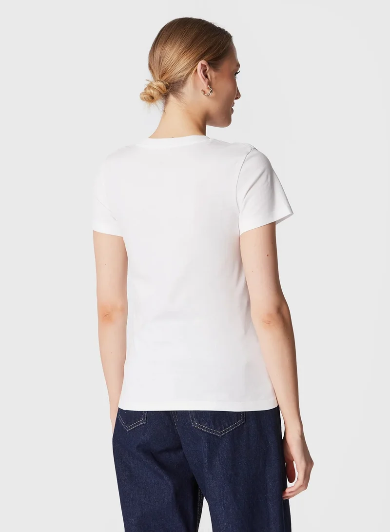 Calvin Klein Jeans Bright White / Bright White 2 Pack Logo T-Shirt for Women | Best Price UAE