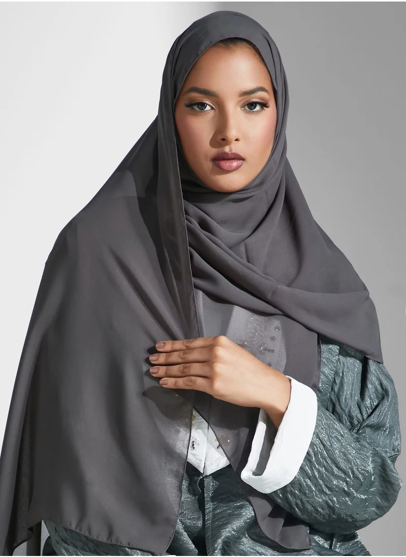 آرا Flared Sleeve Lapel Detail Abaya